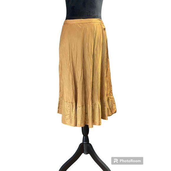 NWT 12th Street by Cynthia Vincent Gold Sparkle Skirt  Size 2 - Picture 1 of 11